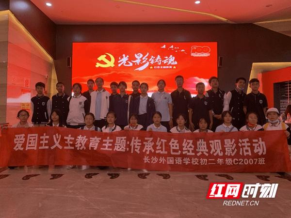 影视剧要经得起“全民找茬”
