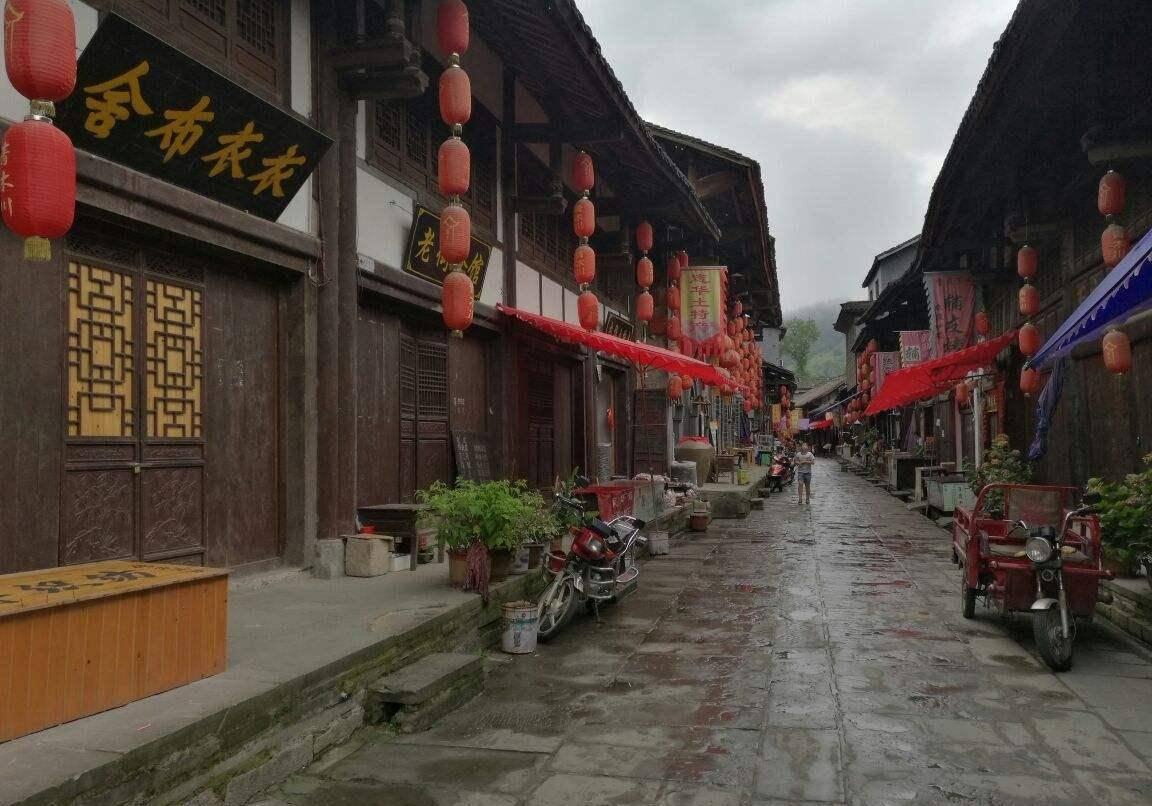 踩完了悲欢离合,科目四记得自带照片了